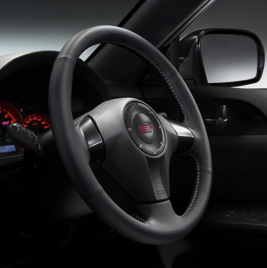  Subaru Impreza WRX STi S206 2012 года  (фото 19 из 39)